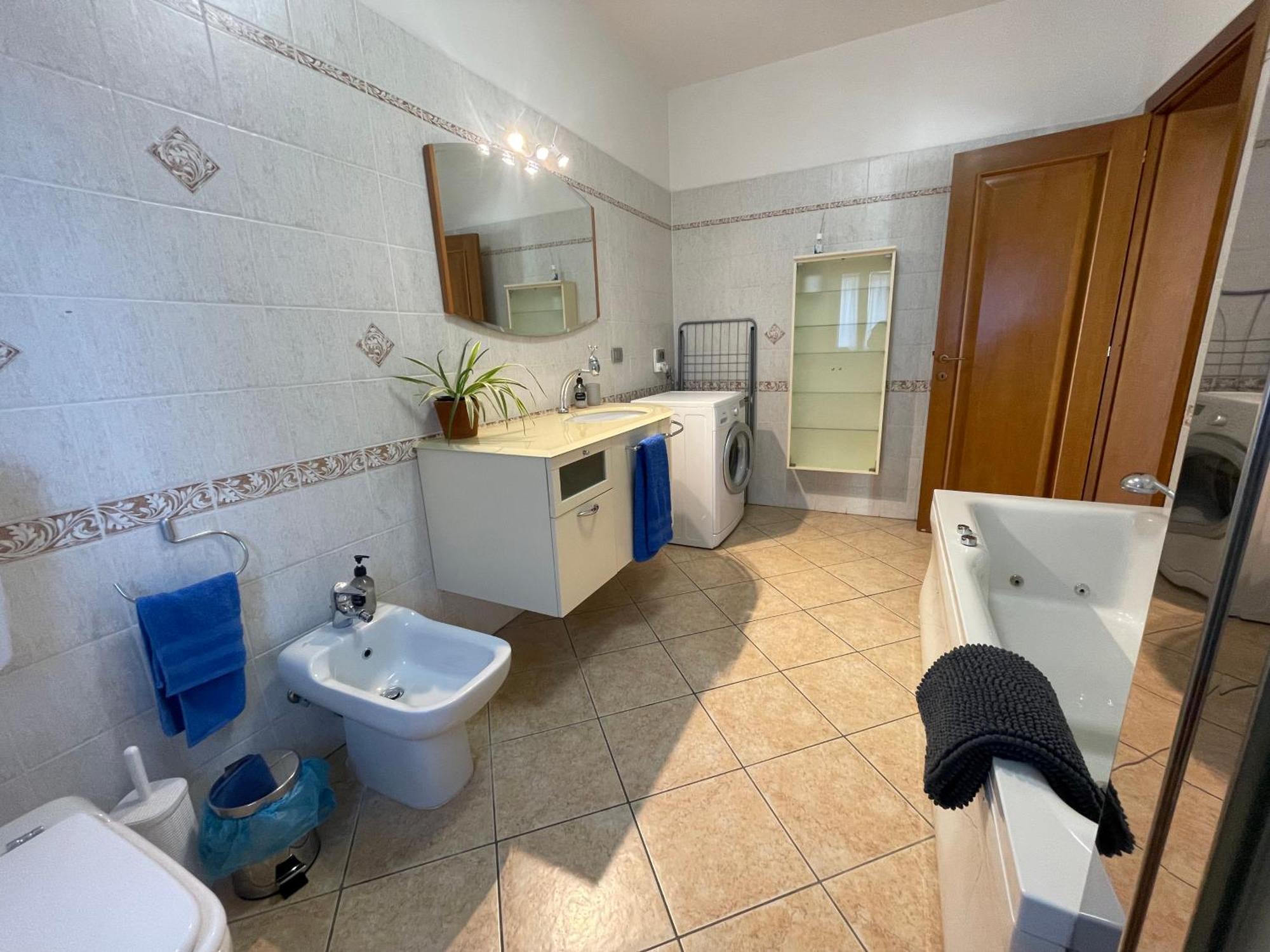 Gocce Balsamiche Apartment Ravarino Bagian luar foto